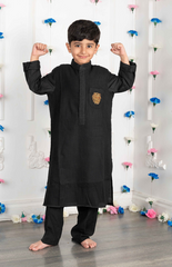 Pintucks Kurta Set with Solid Color with a lion zardozi embroidered patch - Black