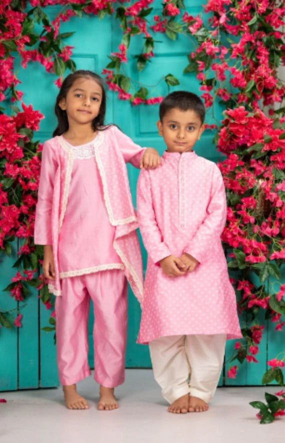 Kurta with Attached Cape & Crochet Palazzo Set – Pink